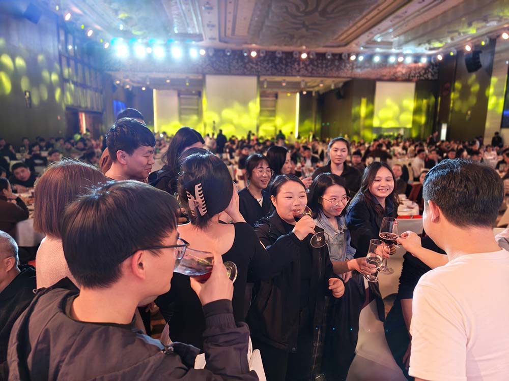 1746693692656648.jpg 22.jpg